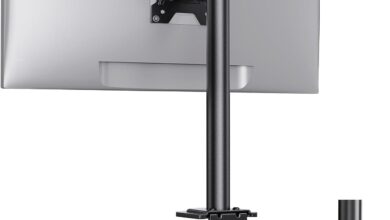 Ergear Monitor Mount Review: Sturdy Setup for Our 13-32″ Screens