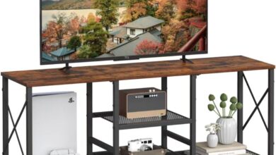 Stylish and Sturdy TV Stand with Spacious 3-Tier Storage