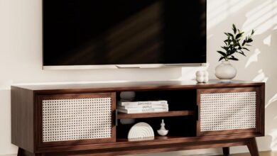 Bme Jasper Premium Solid Wood Tv Stand For Your Bedroom