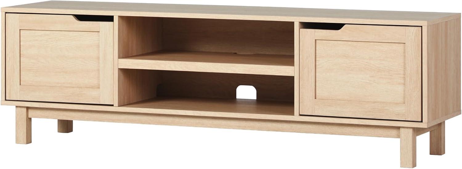 How Our Review of the Walker Edison Tage TV Stand Stacks Up How Our Review of the Walker Edison Tage TV Stand Stacks Up