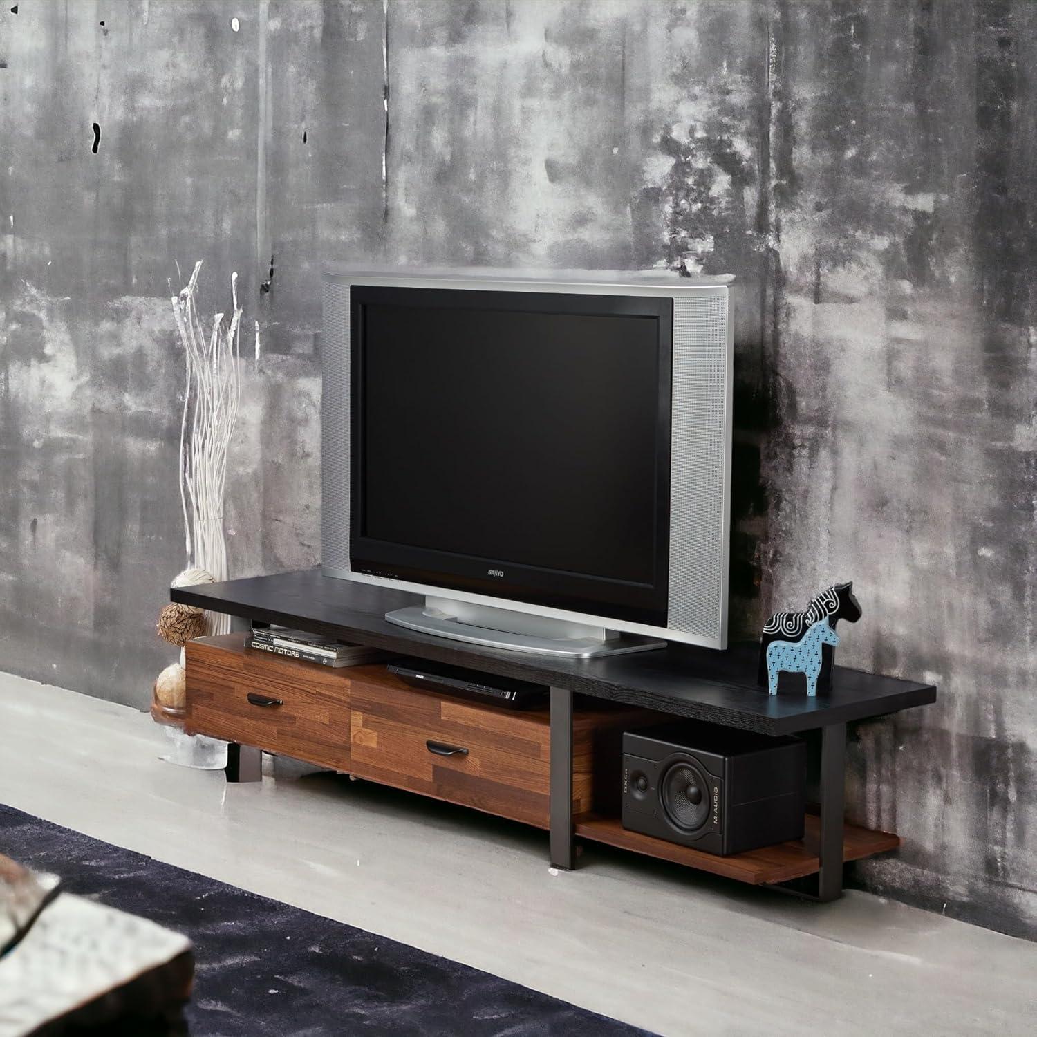 Why We Love This Walnut & Black TV Stand for Our Living ⁤Room